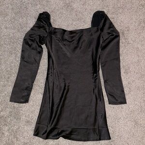 black long sleeve satin dress size 2/XS